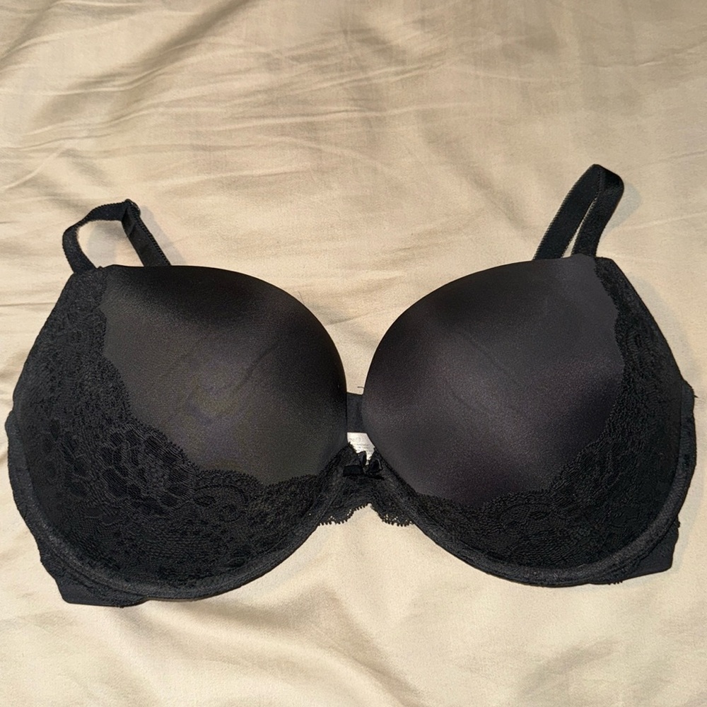 Victoria Secret Padded Dream Angels Plunge 38D